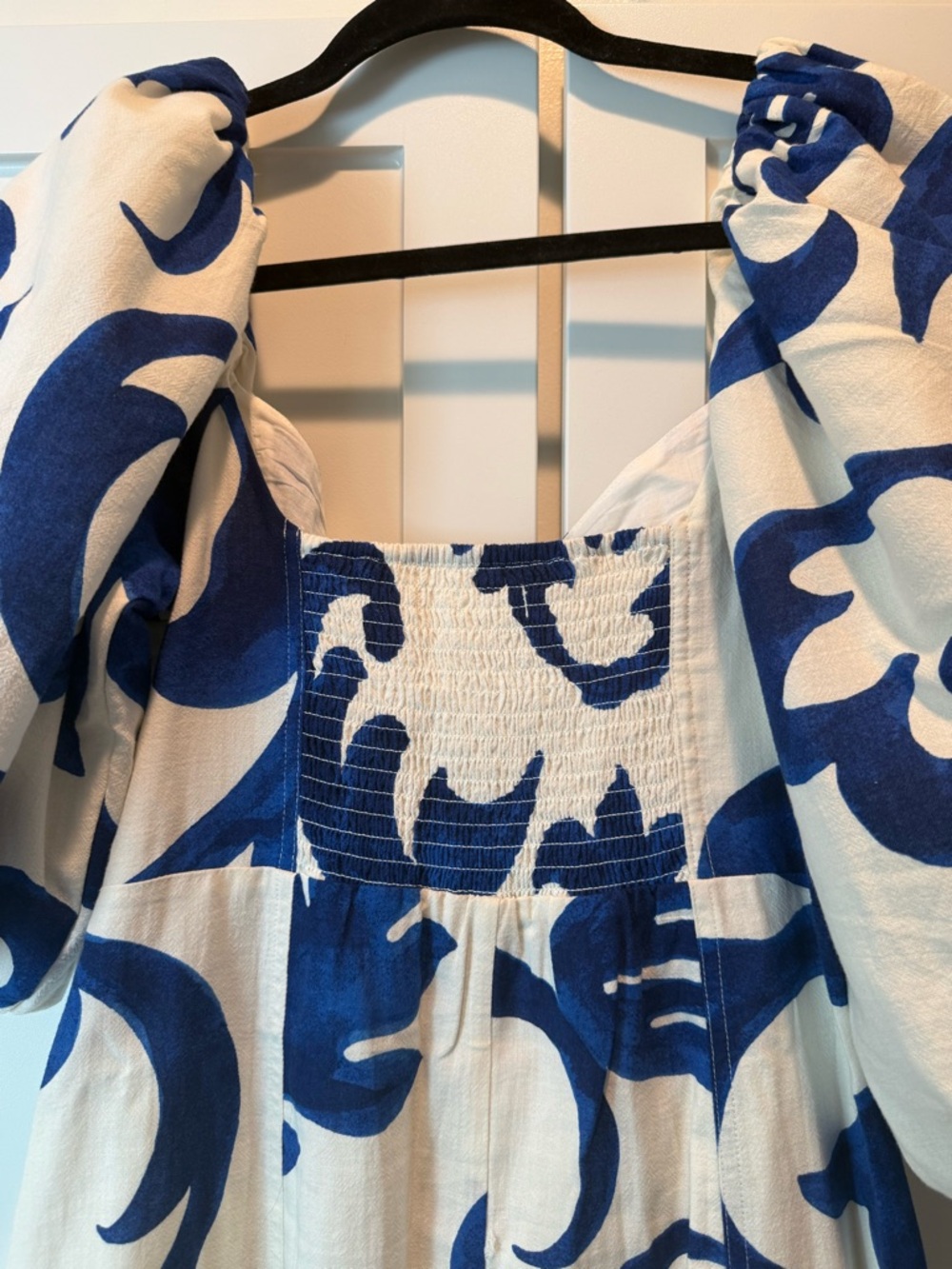 H&M blue and white abstract print balloon-sleeved sheath dress, XL - Picture 6 of 7